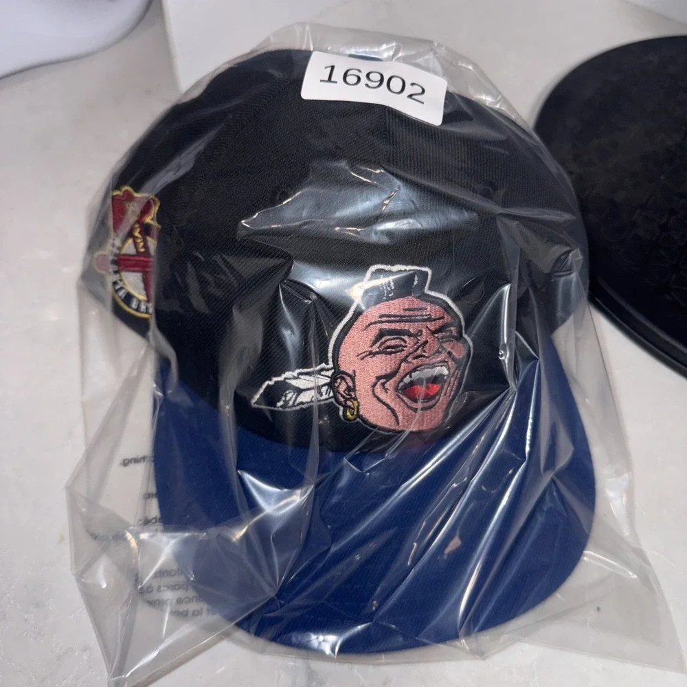 Rare Atlanta Braves Chief Noc A Homa Screaming Indian New Era 59Fifty Hat  7 1/8